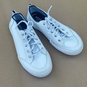 Sperry shoes size 4 kids